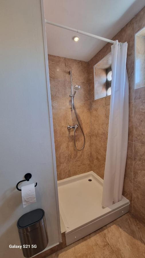 Apartment Rivarela Blu - Newly Renovated And Top Location Near Sea Novigrad Istria Esterno foto
