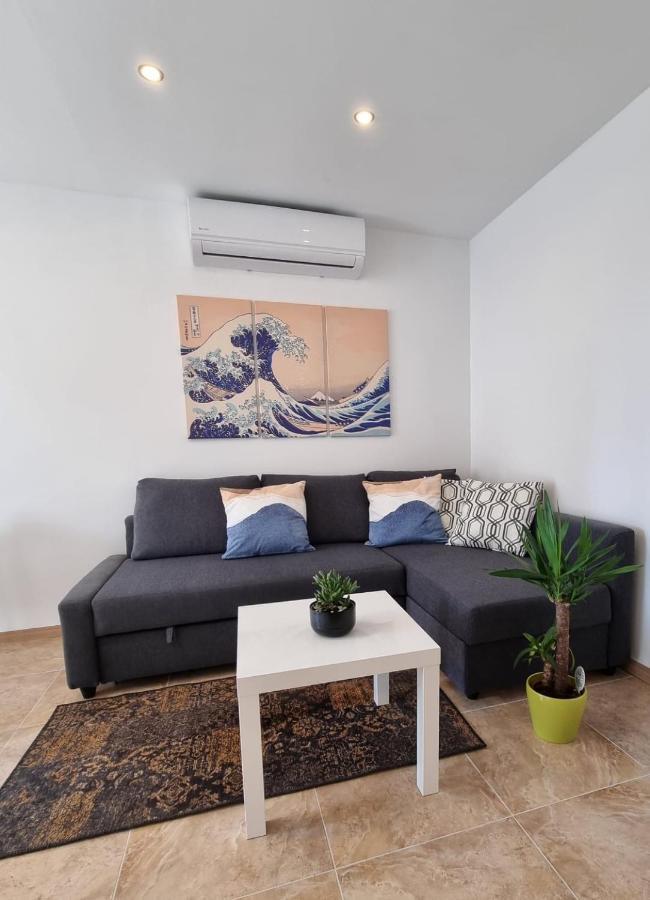 Apartment Rivarela Blu - Newly Renovated And Top Location Near Sea Novigrad Istria Esterno foto