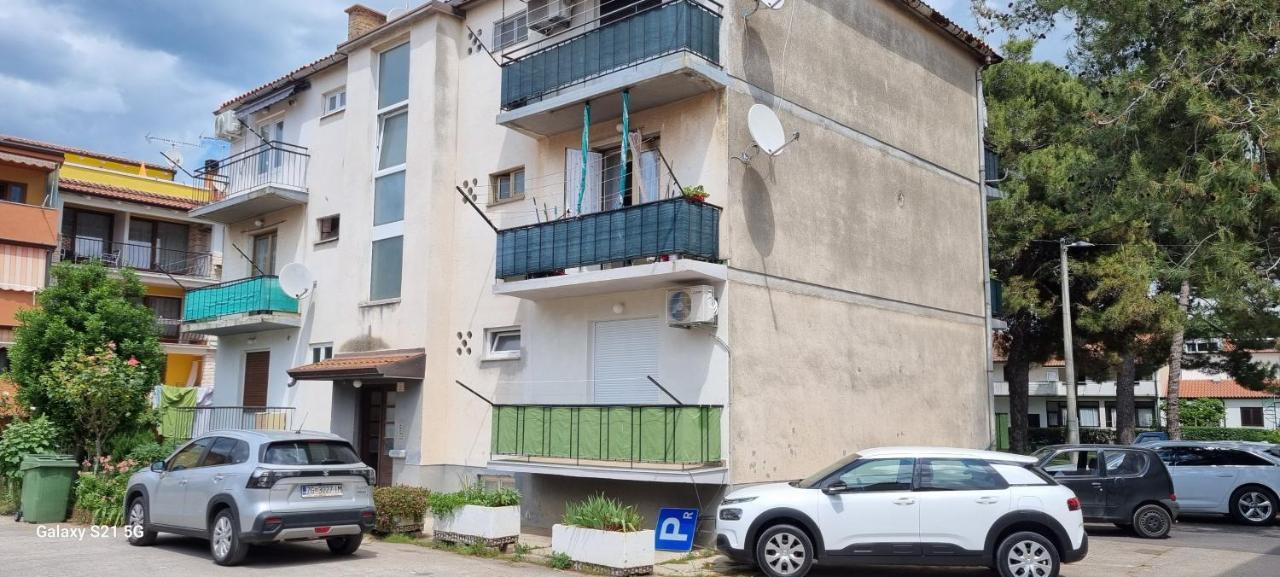 Apartment Rivarela Blu - Newly Renovated And Top Location Near Sea Novigrad Istria Esterno foto