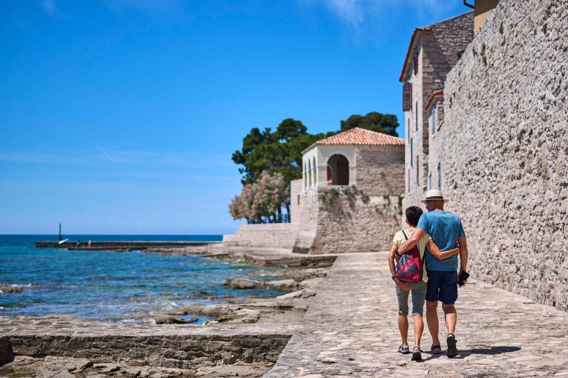 Apartment Rivarela Blu - Newly Renovated And Top Location Near Sea Novigrad Istria Esterno foto